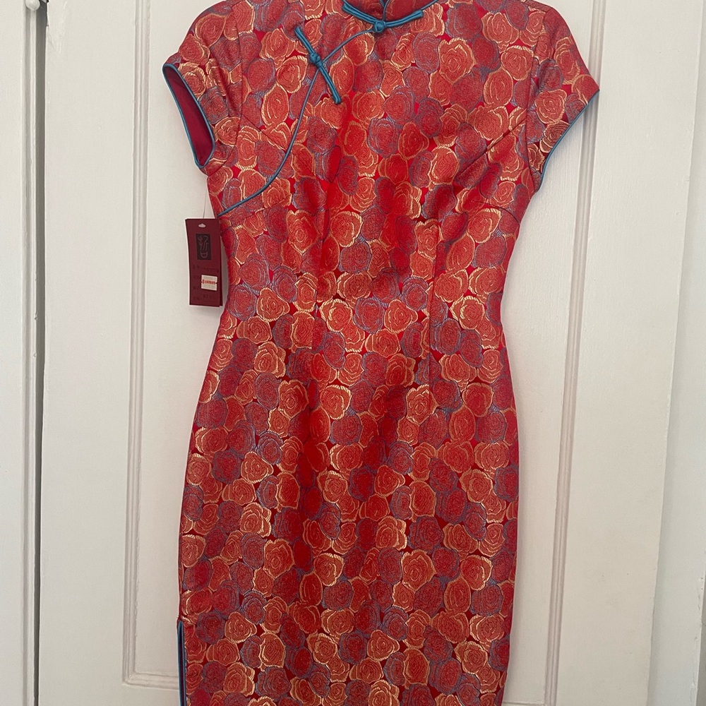 Elegant Red Floral Dress